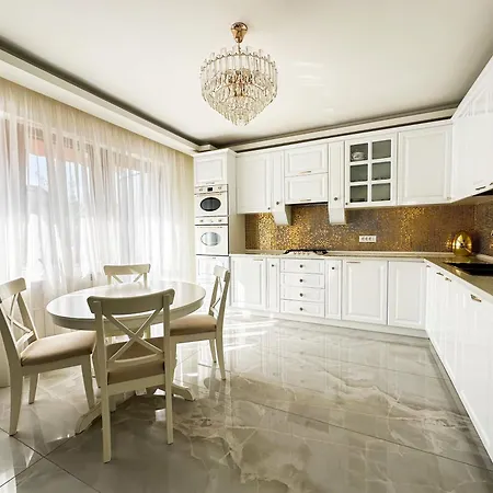 Sofia-luxury With Pool-private-party Allowed!!! Villa Szófia