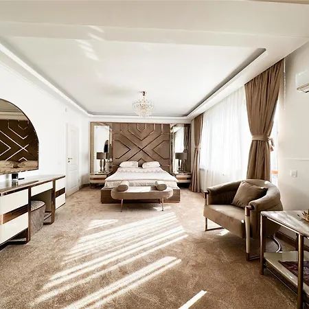 Villa Sofia-luxury With Pool-private-party Allowed!!! *
